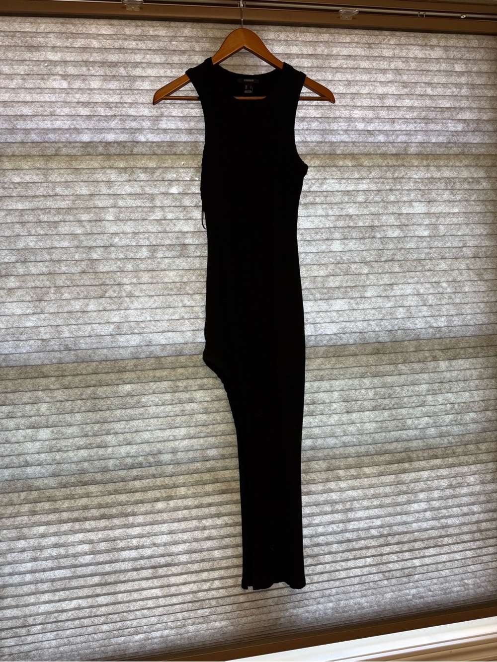 Forever 21 Black Sleeveless Maxi Dress
